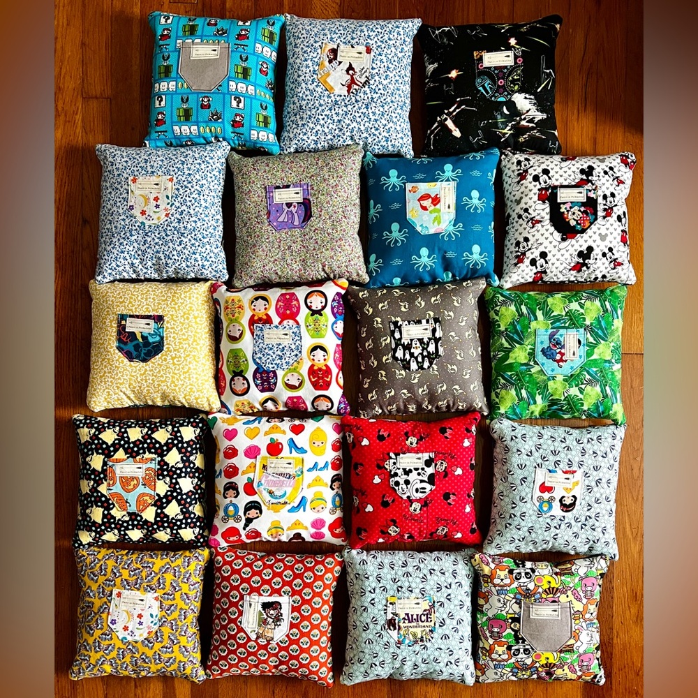 Tooth Fairy Pillow - Mickey and Minnie - Picture 13 of 14